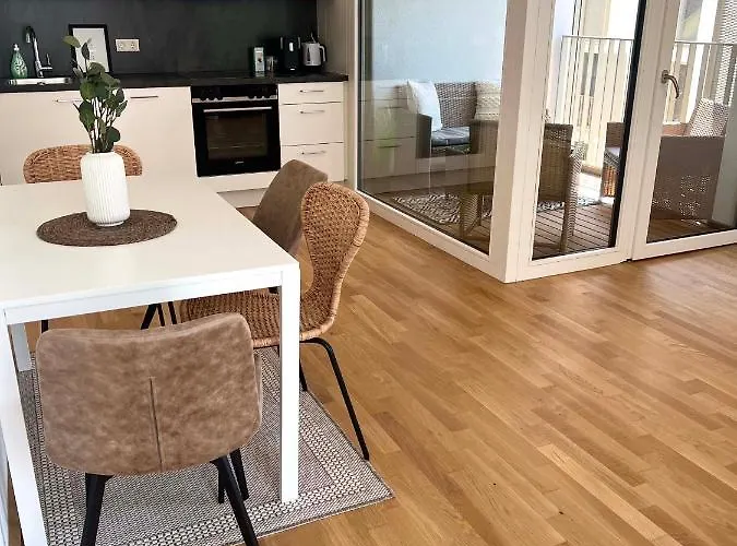 Donaublick Oasis: Stylische Apartamento